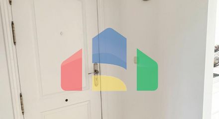 Квартира на среднем этаже на продажу в Марбелье.