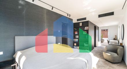 Потрясающий пентхаус с невероятными видами на море и горы в Нуэва Андалусия