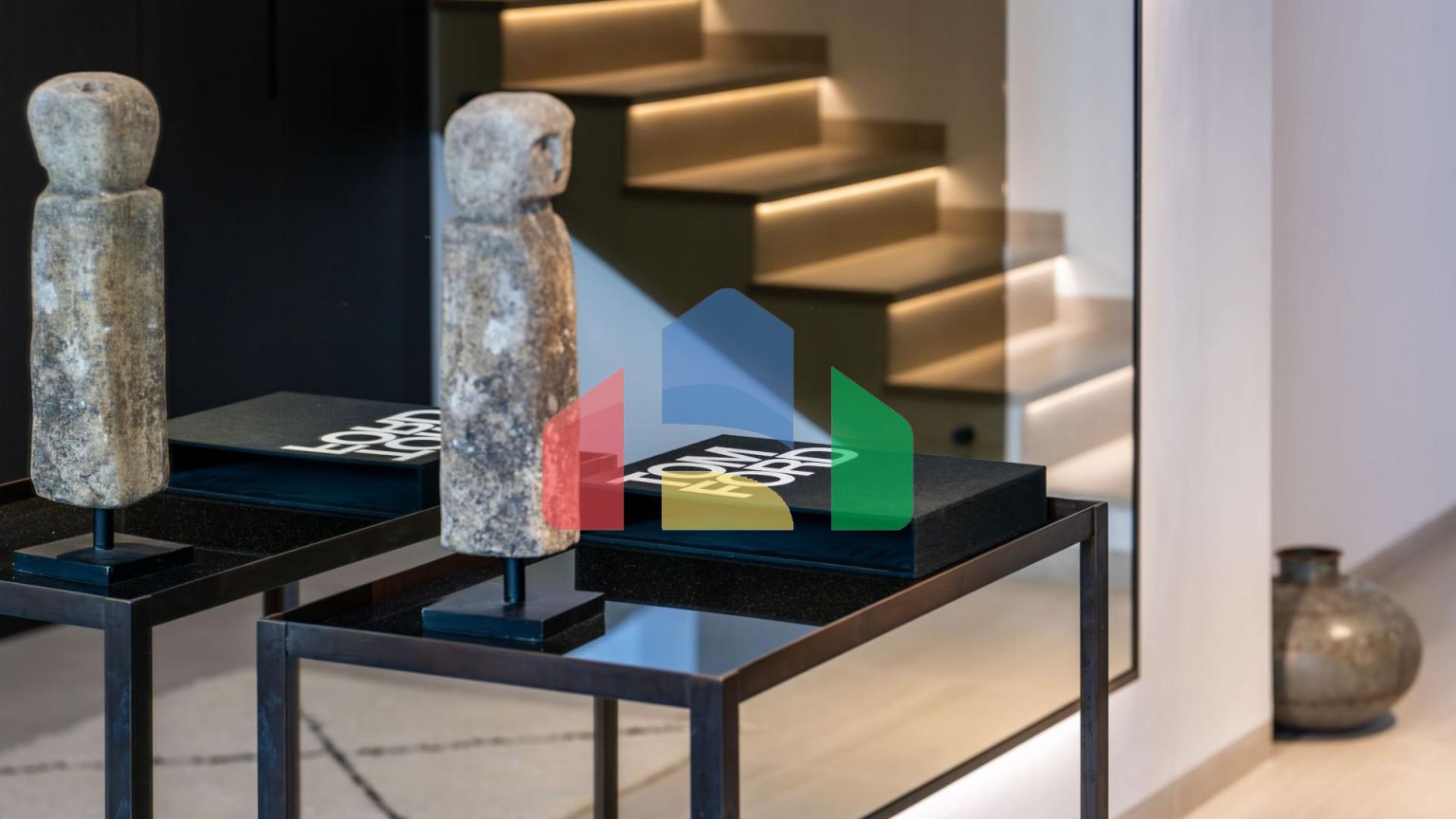 Потрясающий пентхаус с невероятными видами на море и горы в Нуэва Андалусия