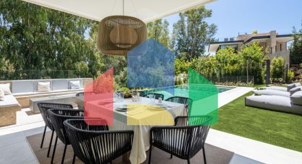 Роскошная вилла в гармонии с природой: оазис уюта и элегантности в Нуэва Андалусия