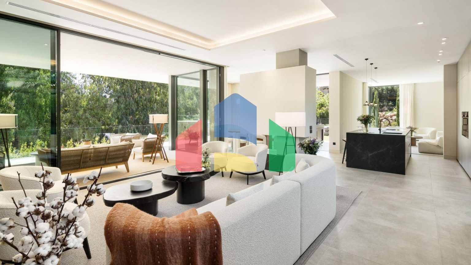 Роскошная вилла в гармонии с природой: оазис уюта и элегантности в Нуэва Андалусия