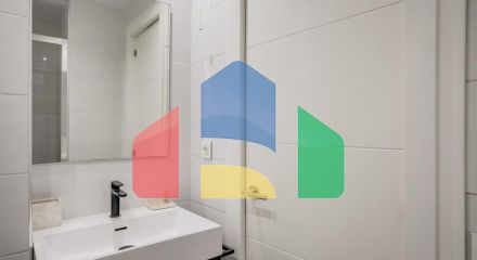 Потрясающий двухуровневый дуплекс с 3 спальнями в Нуэва-Андалусии.