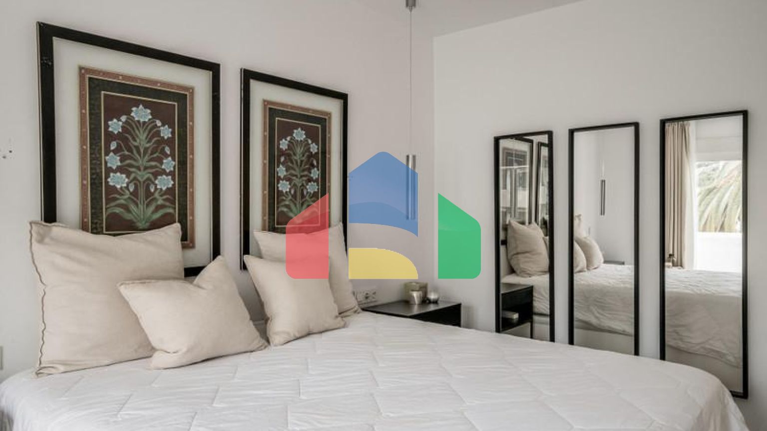 Потрясающий двухуровневый дуплекс с 3 спальнями в Нуэва-Андалусии.