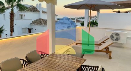 Замечательный двухуровневый пентхаус с фантастическим видом на море