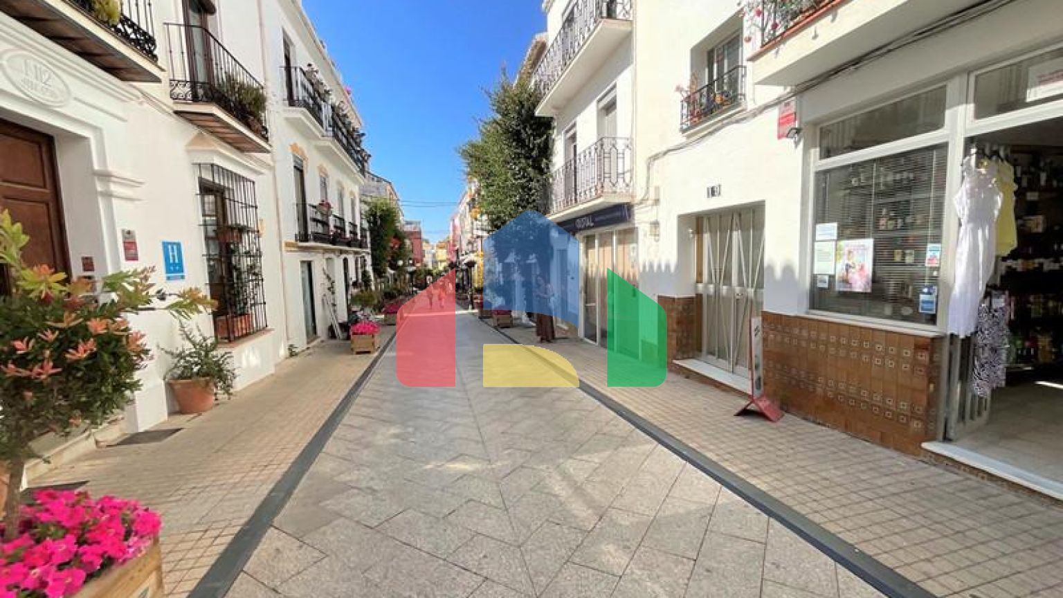 Отель на продажу в Старом Городе в Марбелье