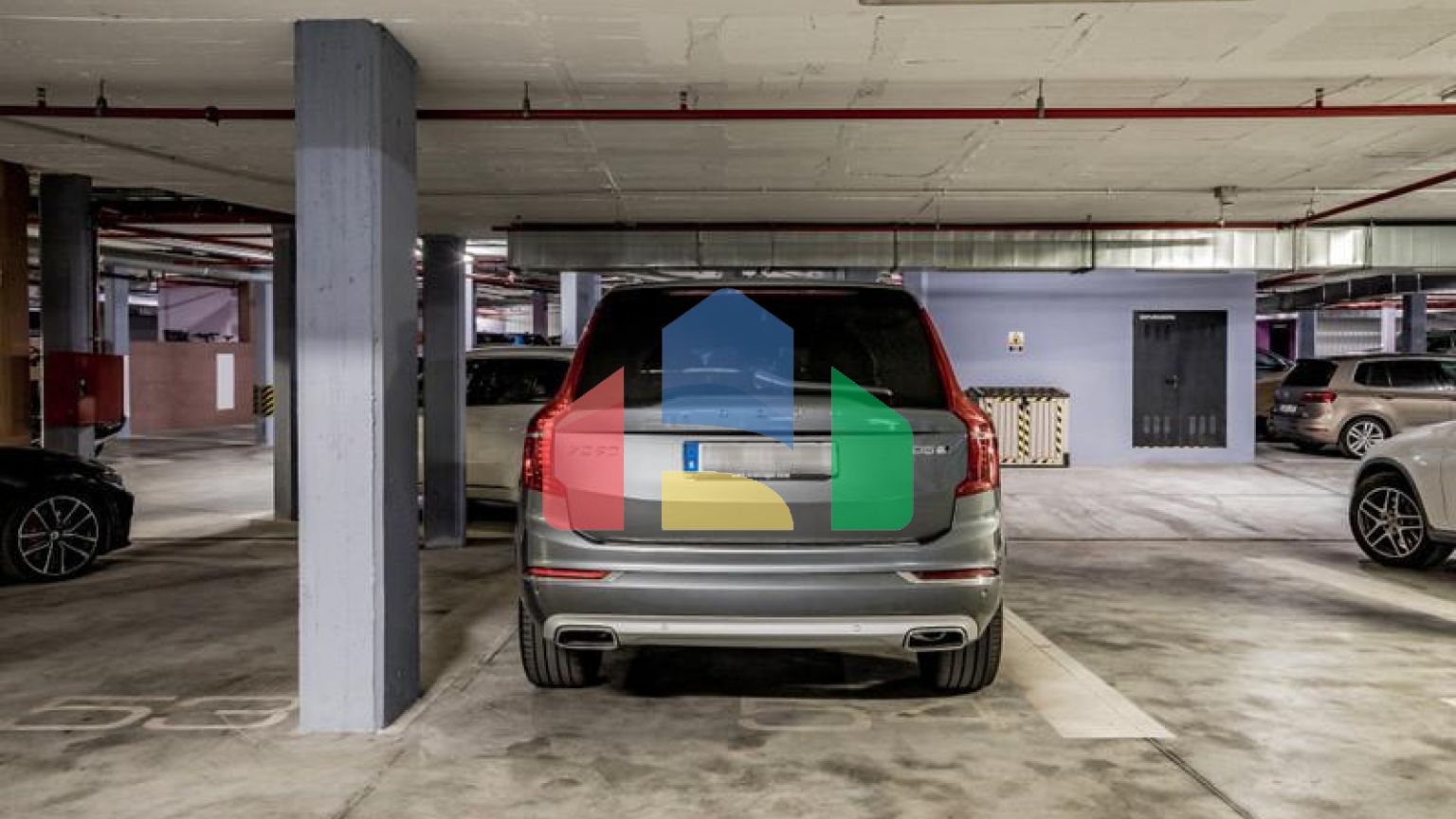 Красивый пентхаус с 3 спальнями на пляже Лос-Аркерос — одной из самых популярных урбанизаций Сан-Педро-де-Алькантара.