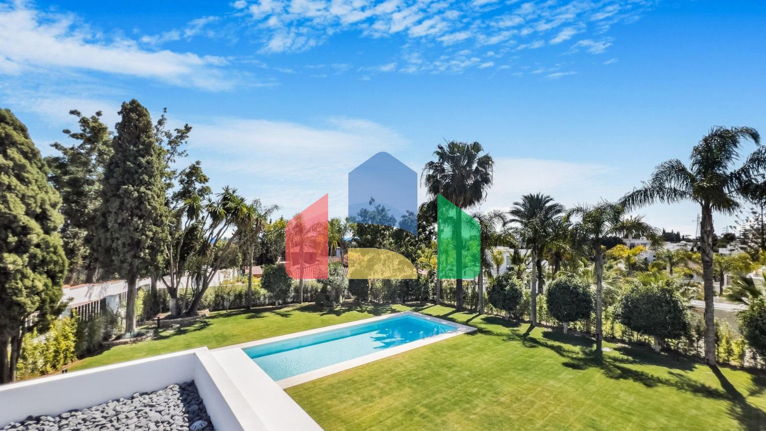 Новые элитные виллы в Ломас-де-Марбелья Клуб