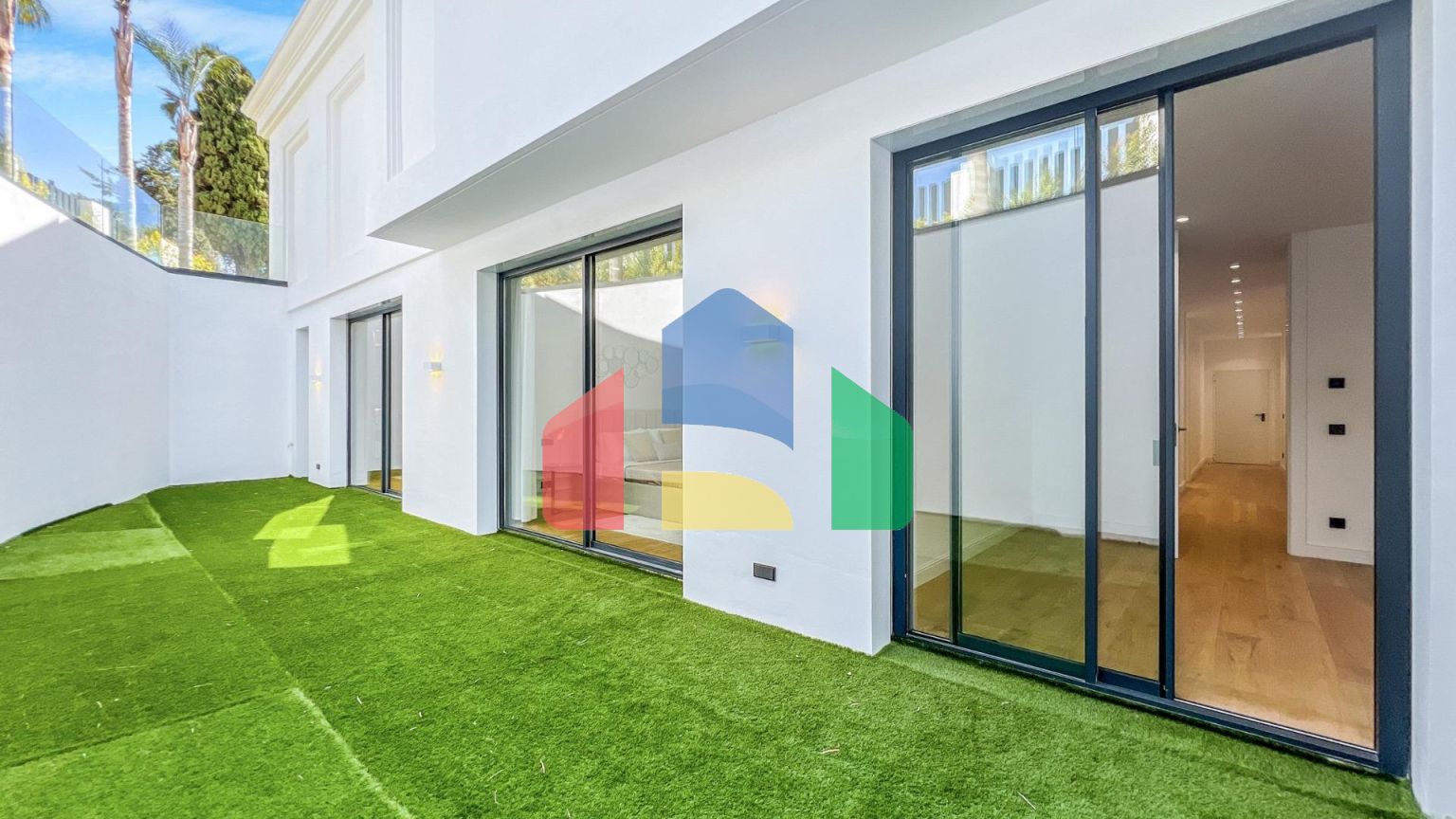 Новые элитные виллы в Ломас-де-Марбелья Клуб