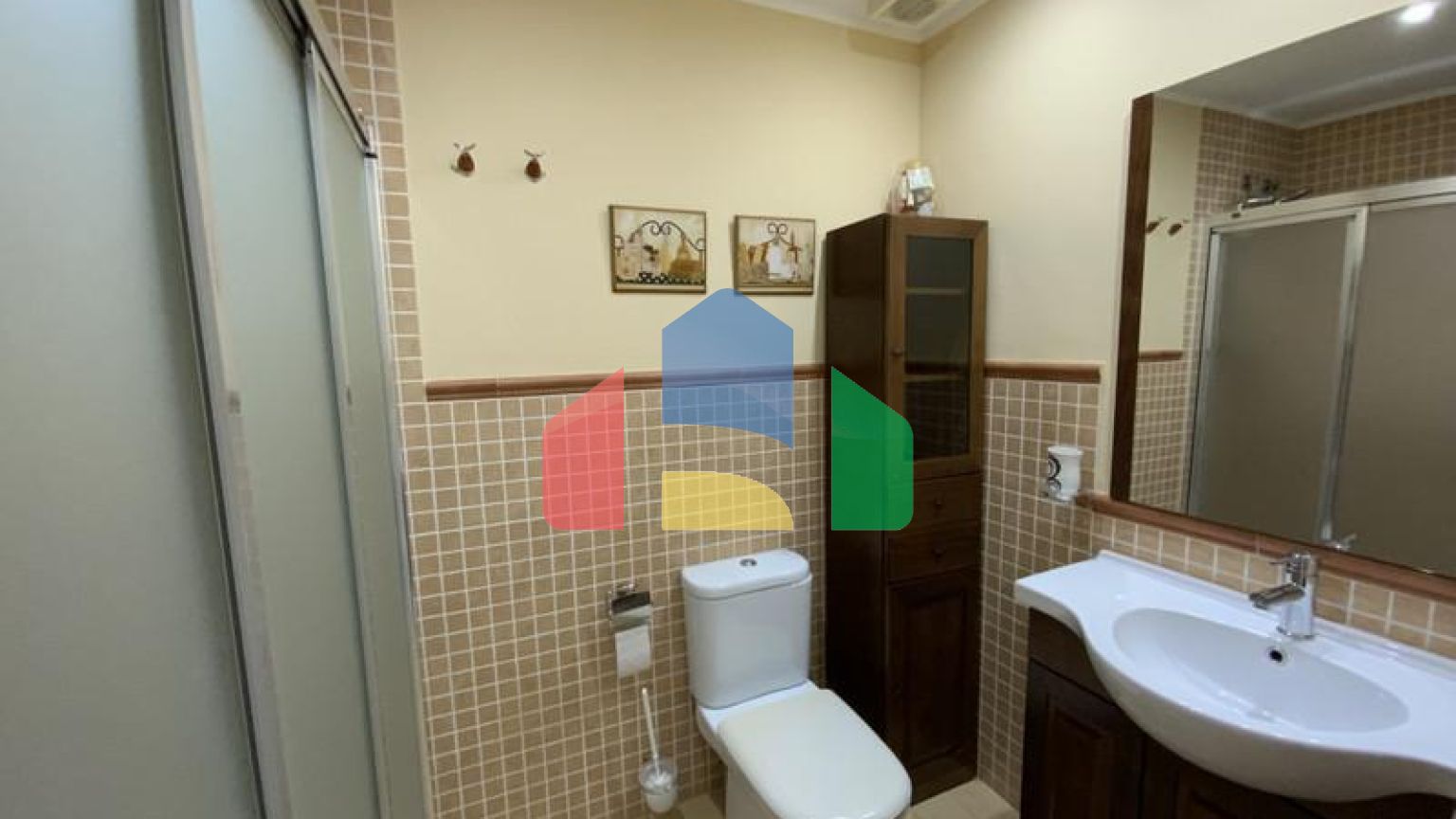 Светлое прибрежное жилье в Марбелье