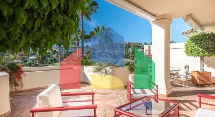 Уникальный Двухуровневый Пентхаус с 3 Спальнями в Престижном Las Alamandas Уникальный Двухуровневый Пентхаус с 3 Спальнями в Престижном Las Alamandas