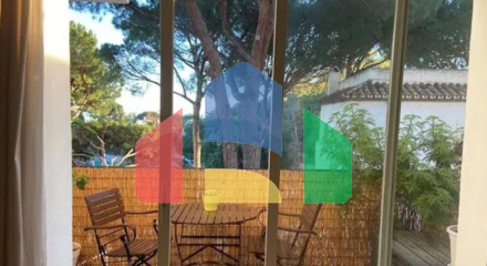 Очаровательная квартира в районе Алоха, Нуэва Андалусия Очаровательная квартира в районе Алоха, Нуэва Андалусия