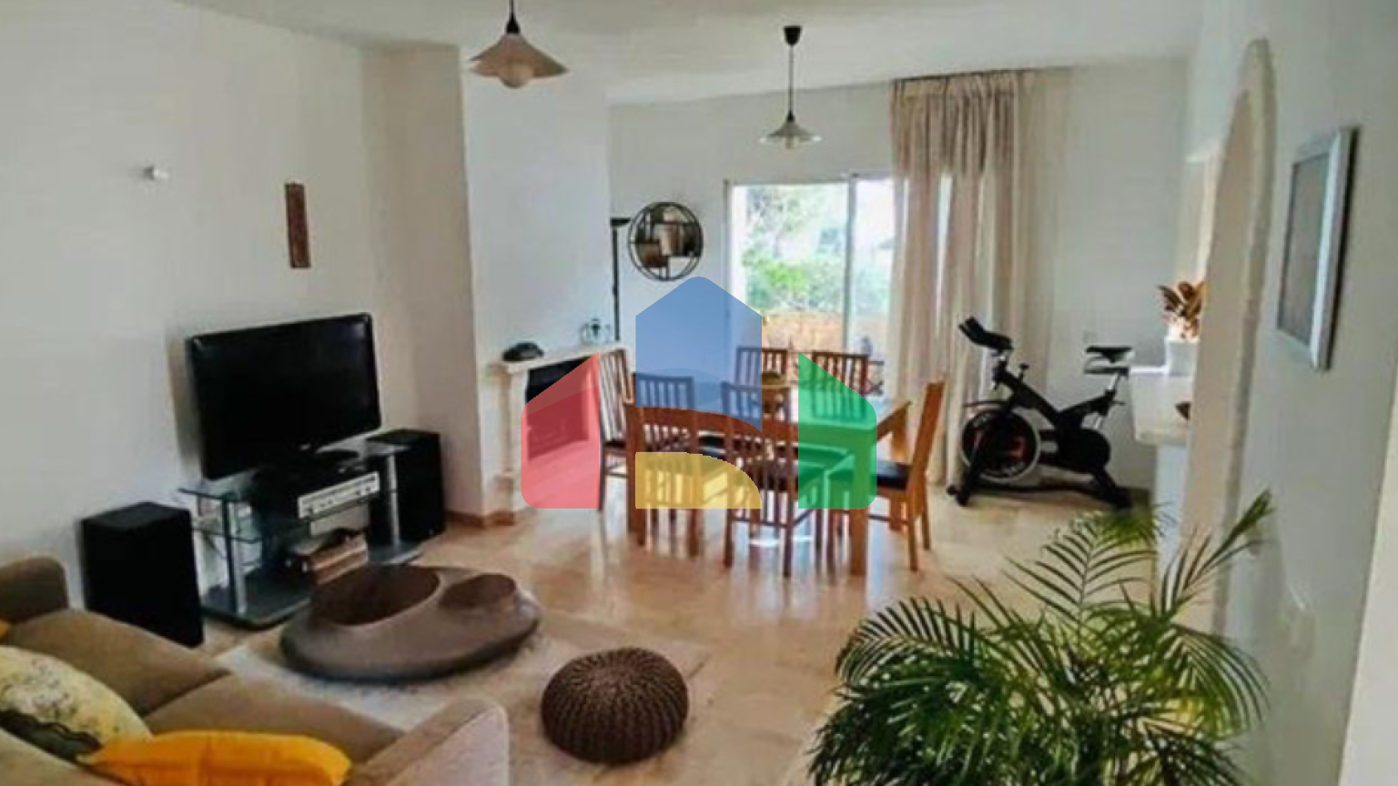 Очаровательная квартира в районе Алоха, Нуэва Андалусия