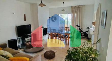 Очаровательная квартира в районе Алоха, Нуэва Андалусия Очаровательная квартира в районе Алоха, Нуэва Андалусия