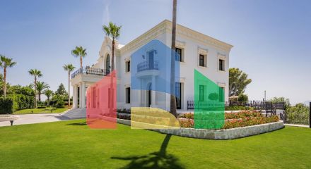 Роскошная Вилла с 7 Спальнями в Престижном Районе Hacienda Las Chapas на Востоке Марбельи