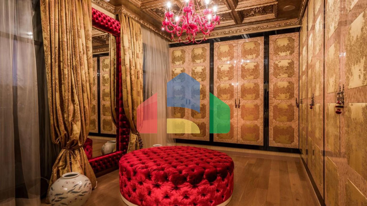 Роскошная Вилла с 7 Спальнями в Престижном Районе Hacienda Las Chapas на Востоке Марбельи