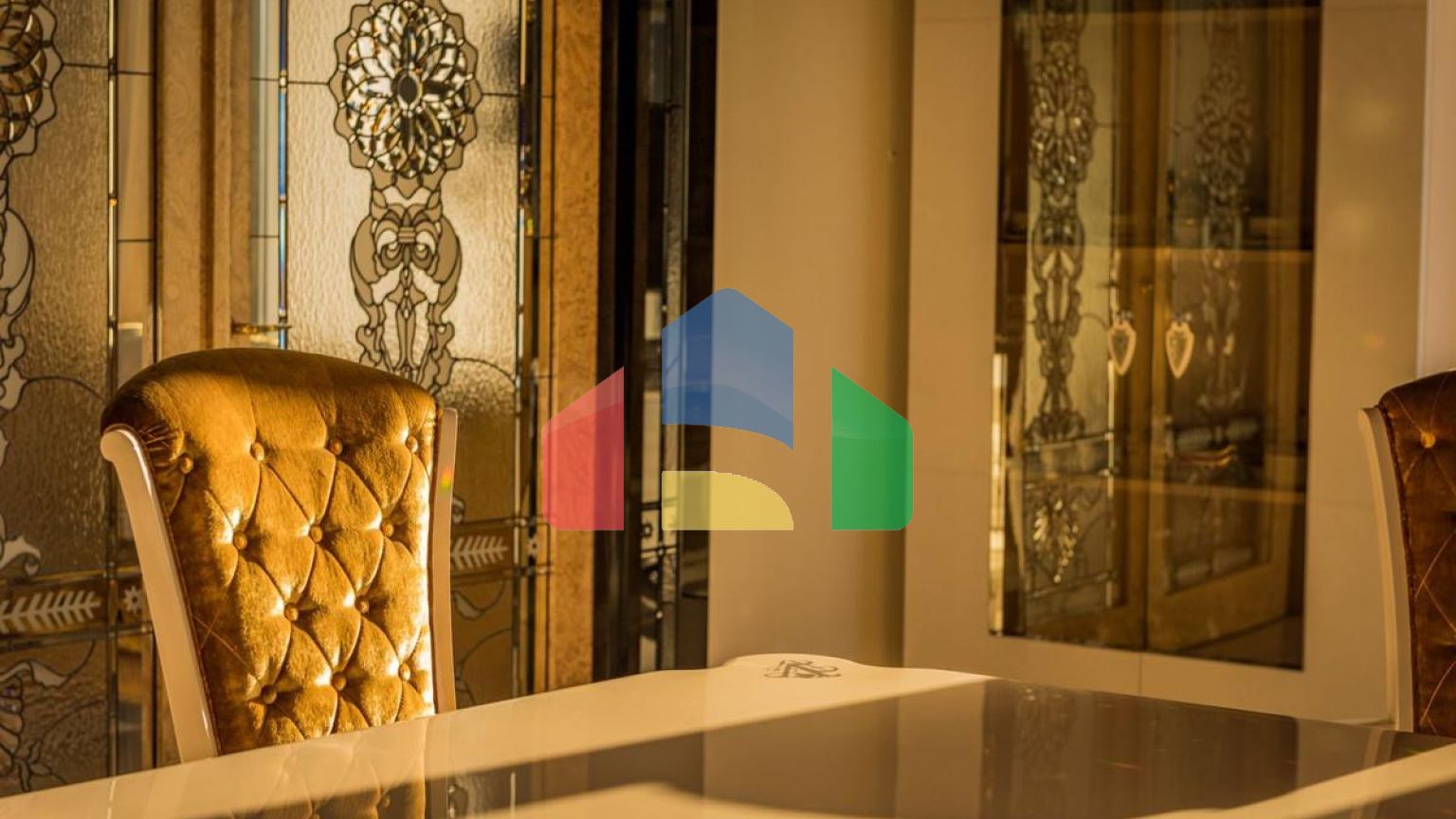 Роскошная Вилла с 7 Спальнями в Престижном Районе Hacienda Las Chapas на Востоке Марбельи