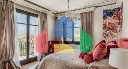 Роскошная Вилла с 7 Спальнями в Престижном Районе Hacienda Las Chapas на Востоке Марбельи