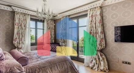 Роскошная Вилла с 7 Спальнями в Престижном Районе Hacienda Las Chapas на Востоке Марбельи