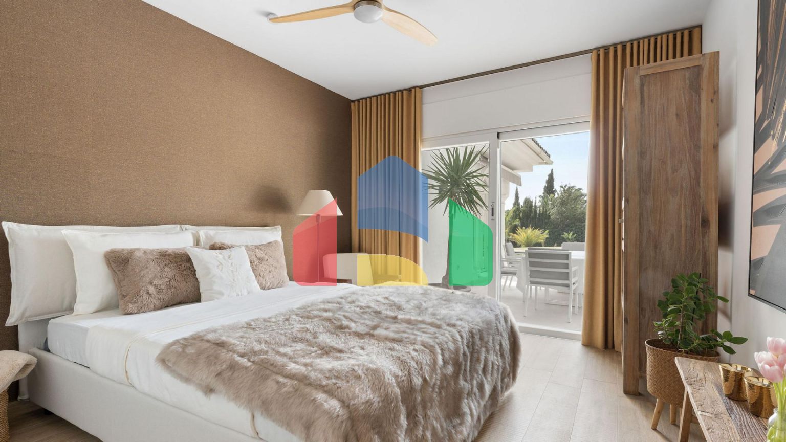 Современная вилла с традиционным испанским шармом в Эльвирии