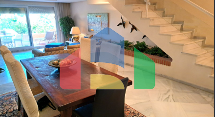 Красивый 2-х уровневый таунхаус в Нуэва-Андалусия