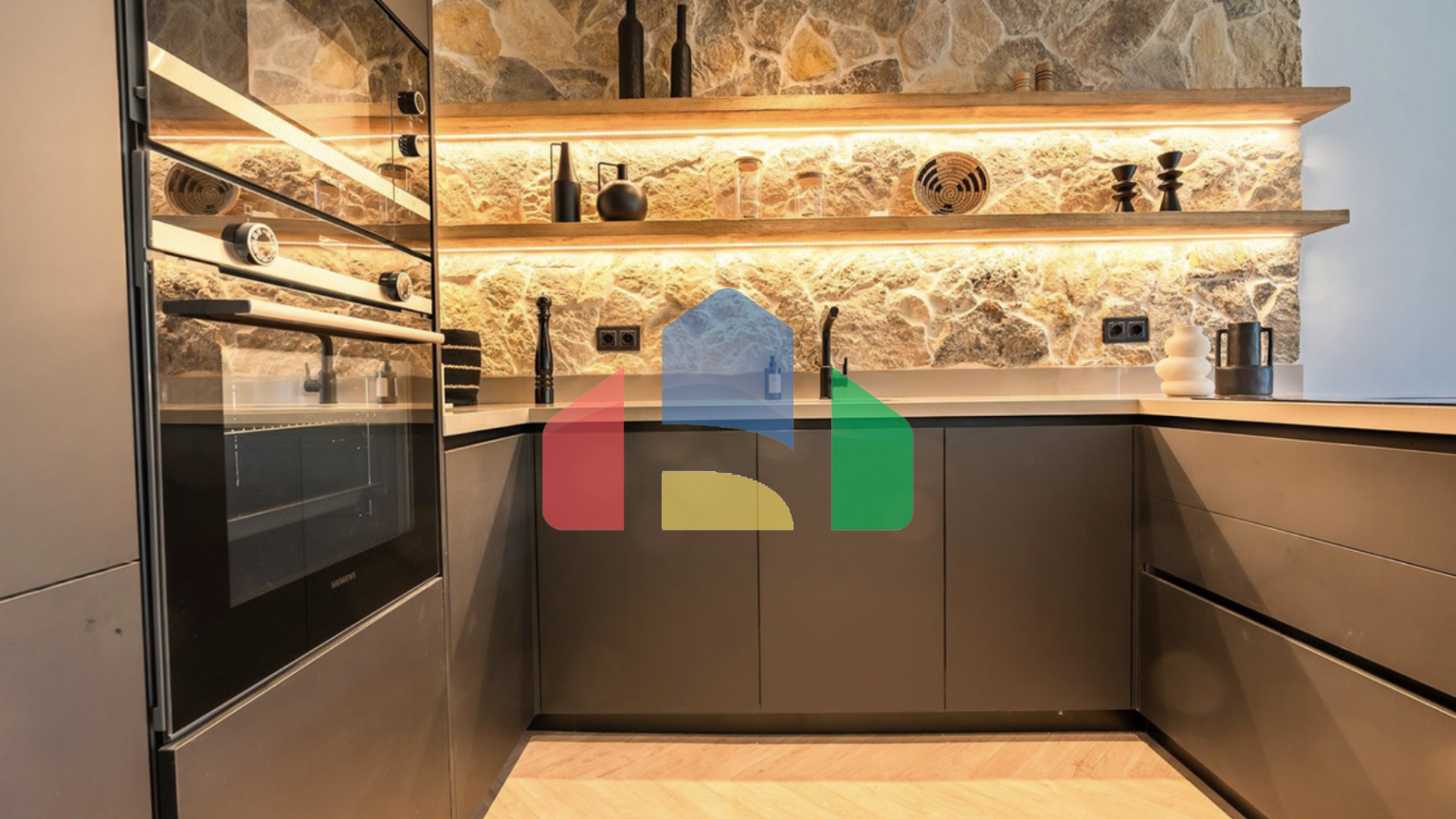 Роскошный таунхаус класса люкс с 3мя спальнями в Марбелье