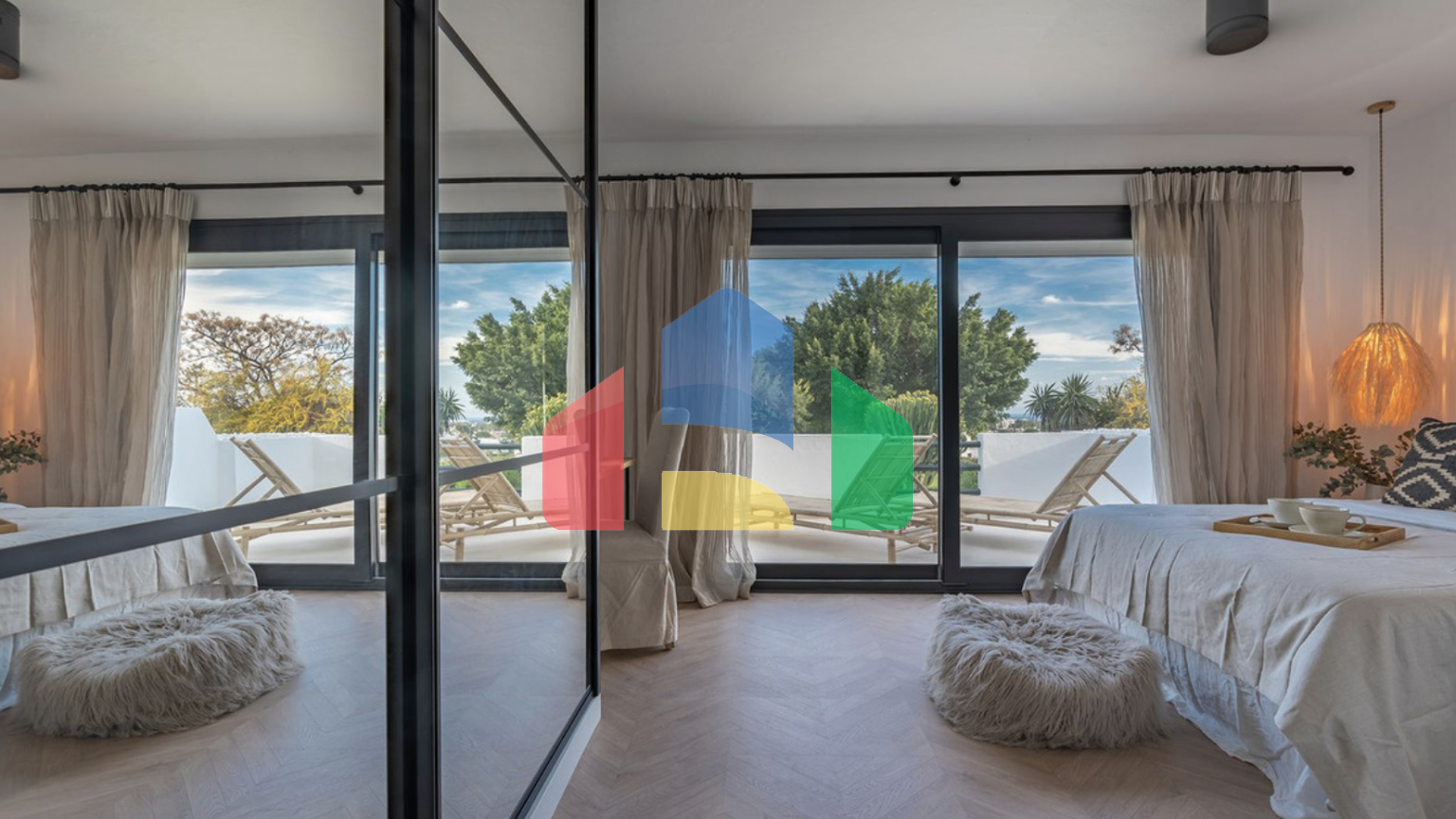 Роскошный таунхаус класса люкс с 3мя спальнями в Марбелье