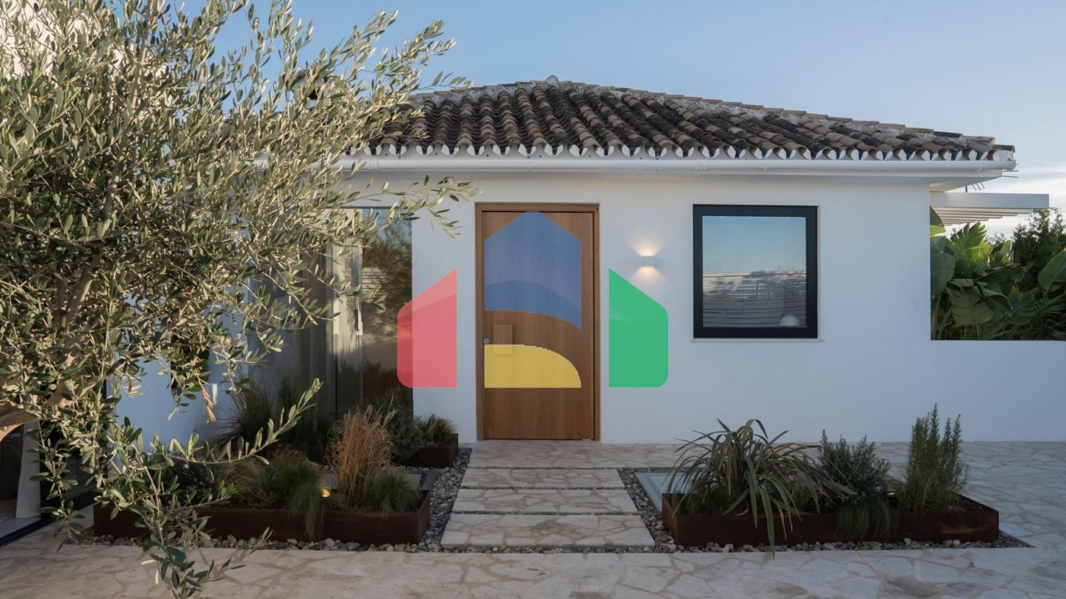 Вилла с частным бассейном, терраса крыши