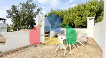 ВОЗМОЖНОСТЬ для инвестиций. Двухуровневый пентхаус с великолепным солярием рядом с Пуэрто-Банус. Марбелья. ВОЗМОЖНОСТЬ для инвестиций. Двухуровневый пентхаус с великолепным солярием рядом с Пуэрто-Банус. Марбелья.