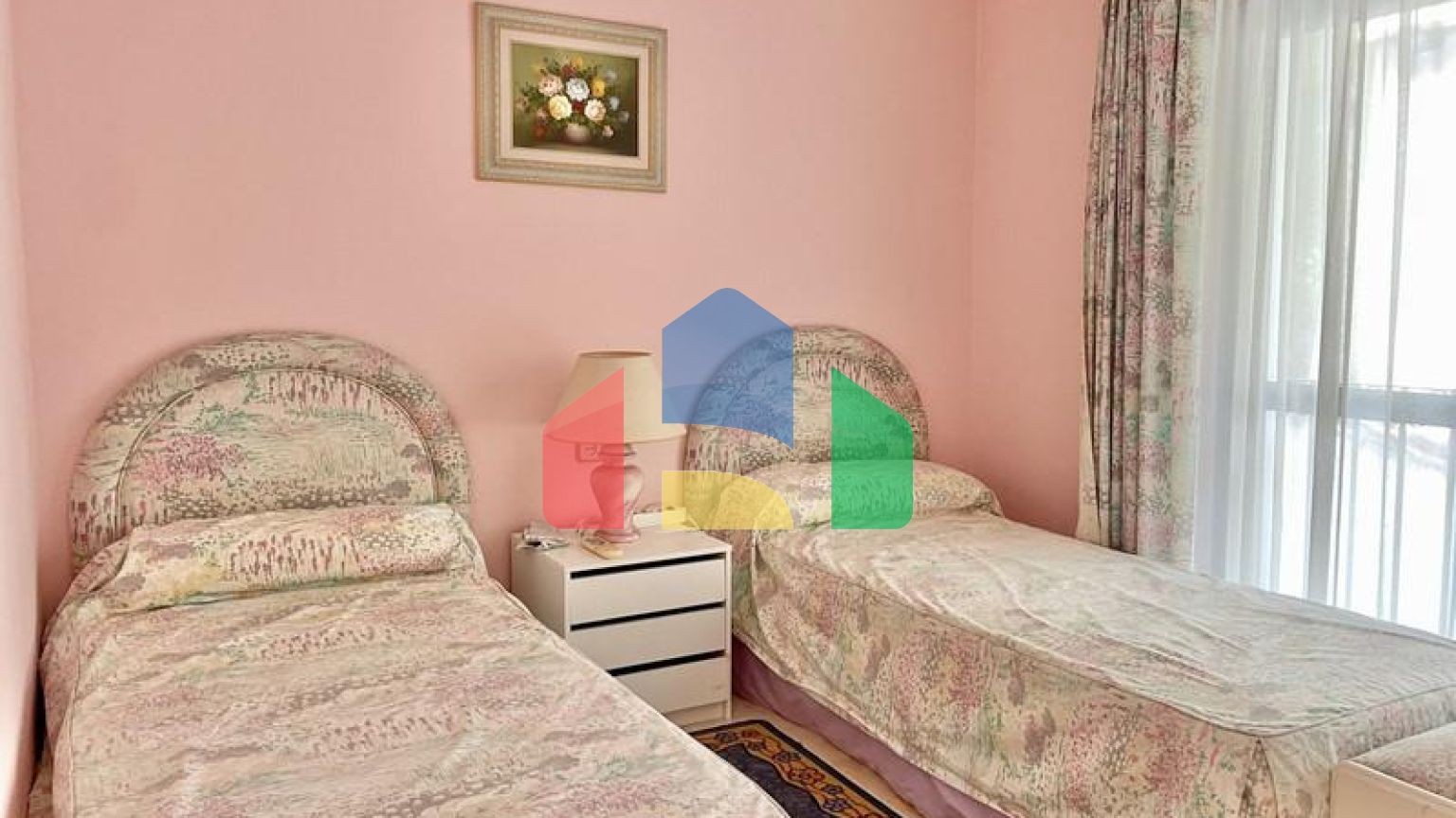 ВОЗМОЖНОСТЬ для инвестиций. Двухуровневый пентхаус с великолепным солярием рядом с Пуэрто-Банус. Марбелья.