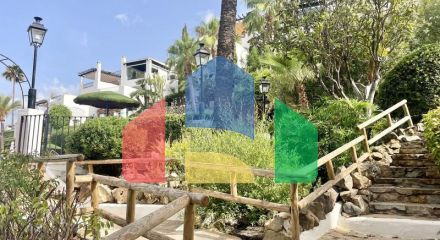 ВОЗМОЖНОСТЬ для инвестиций. Двухуровневый пентхаус с великолепным солярием рядом с Пуэрто-Банус. Марбелья. ВОЗМОЖНОСТЬ для инвестиций. Двухуровневый пентхаус с великолепным солярием рядом с Пуэрто-Банус. Марбелья.