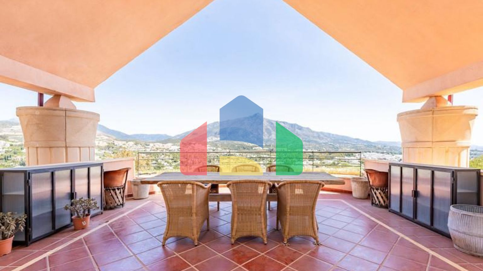 Пентхаус в Новой Андалусии Пентхаус в Новой Андалусии