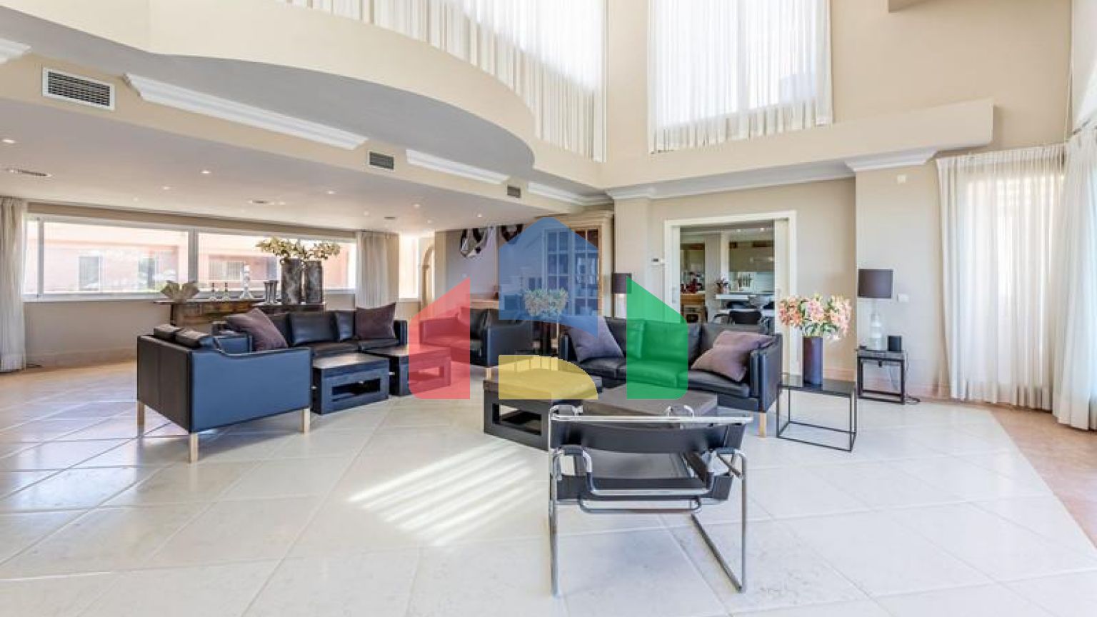 Пентхаус в Новой Андалусии Пентхаус в Новой Андалусии