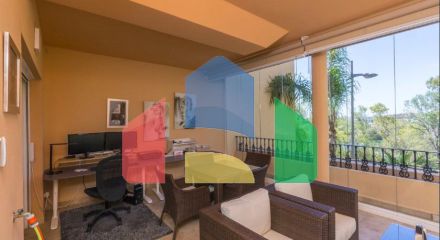 Русский – Элегантная квартира с террасой в Новой Андалусии Русский – Элегантная квартира с террасой в Новой Андалусии