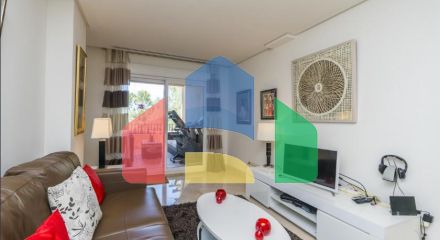 Русский – Элегантная квартира с террасой в Новой Андалусии Русский – Элегантная квартира с террасой в Новой Андалусии