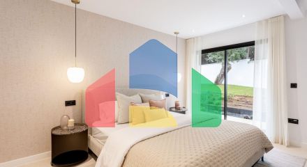 New fully furnished modern villa in Elviria