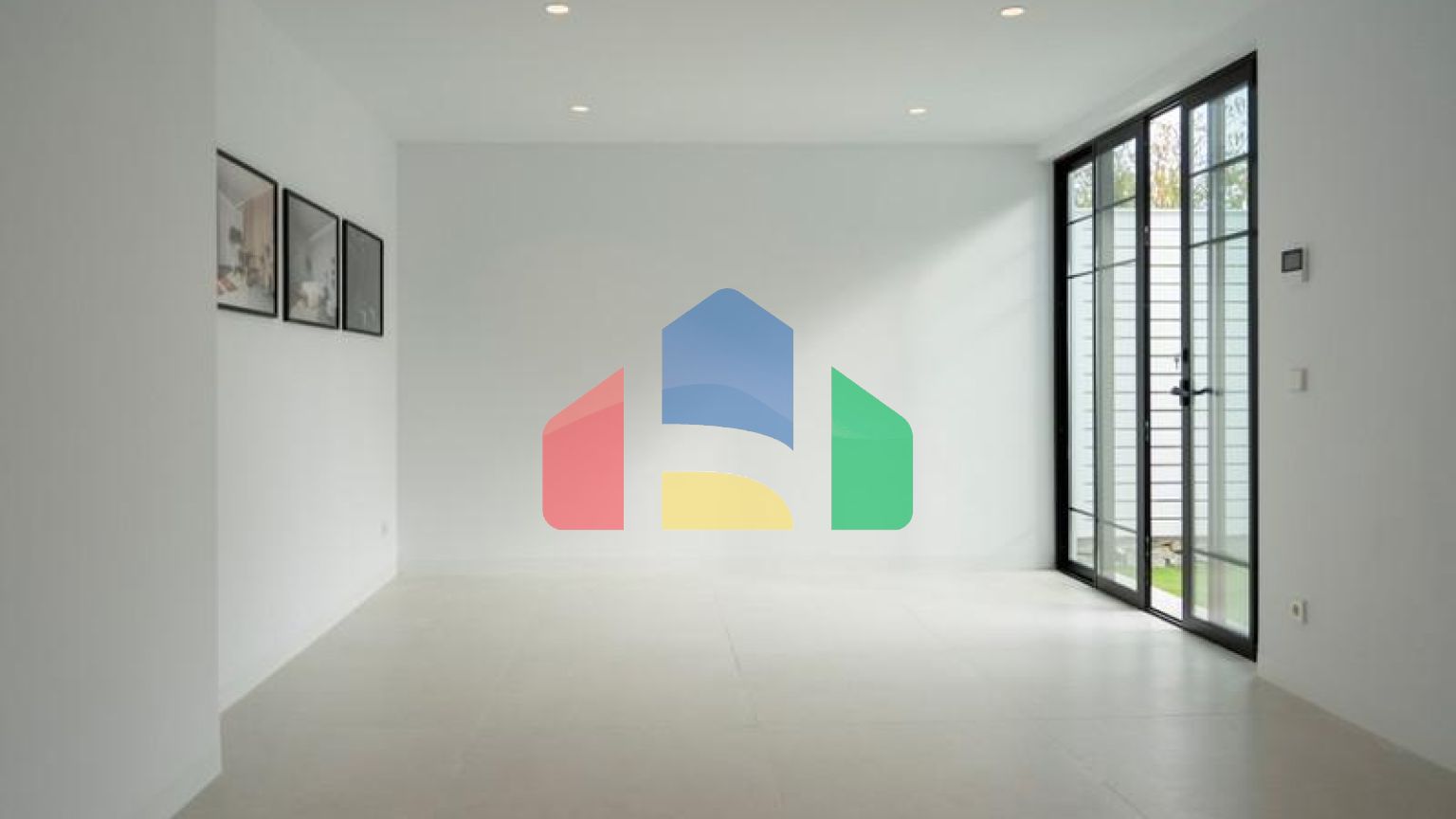 Полностью отремонтированная вилла с исключительным дизайном, расположенная на холмах очаровательной нижней части Новой Андалусии, в нескольких минутах ходьбы от фешенебельного Пуэрто Бануса и пляжа.