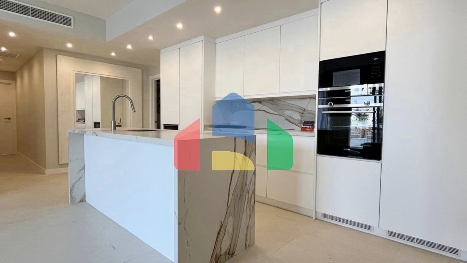 Великолепный 3х комнатный пентхаус в одном из самых востребованных мест Марбельи