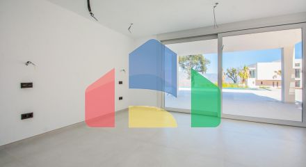 Роскошная вилла в тихом районе