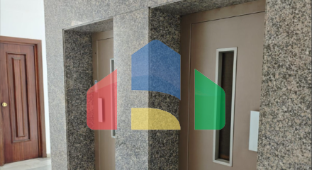 Квартира на среднем этаже на продажу в Марбелье с туристической лицензией