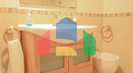 Ваш дом у моря: светлая квартира на первой линии набережной Марбельи с бассейнами и видами