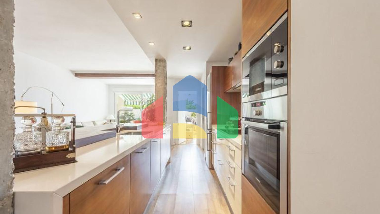 Квартира на первом этаже  в Nagüeles, Golden Mile, Marbella