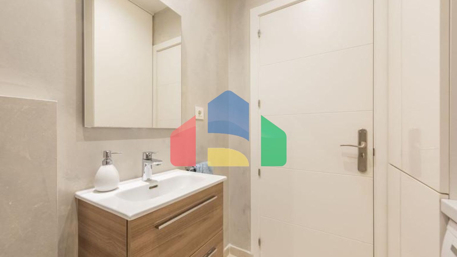 Квартира на первом этаже  в Nagüeles, Golden Mile, Marbella