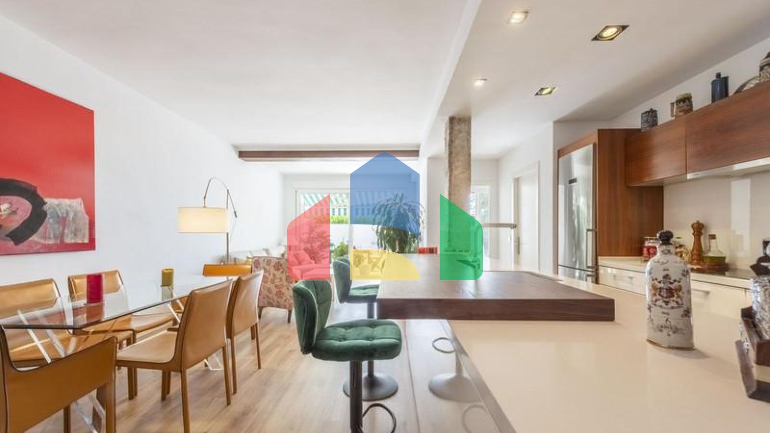 Квартира на первом этаже  в Nagüeles, Golden Mile, Marbella