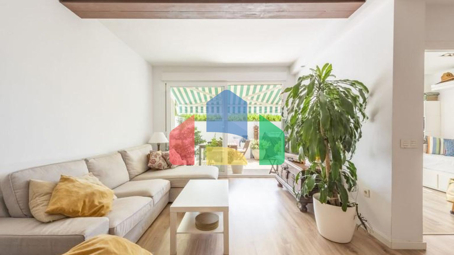 Квартира на первом этаже  в Nagüeles, Golden Mile, Marbella