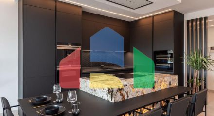 Представляем пляжный рай вашей мечты: недавно отремонтированная квартира с тремя спальнями в Пуэрто Банусе