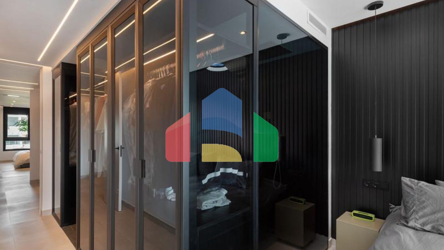 Представляем пляжный рай вашей мечты: недавно отремонтированная квартира с тремя спальнями в Пуэрто Банусе