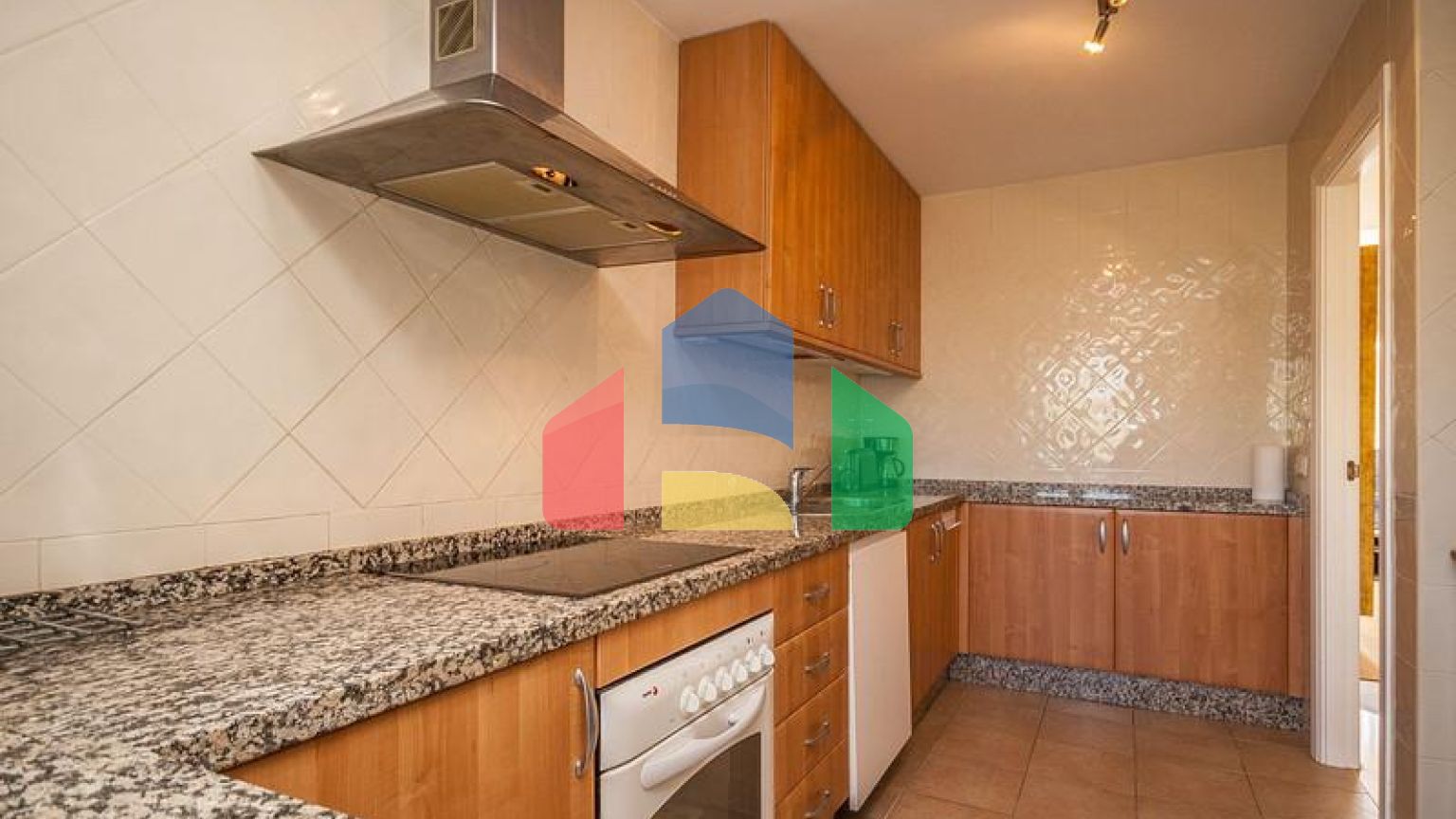 Двухуровневый пентхаус на продажу в Марбелье.