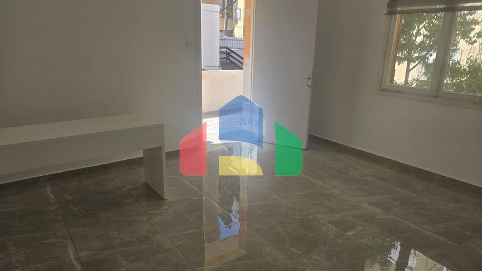 Residential - Condo/Apartment - Haifa, Israel - HE