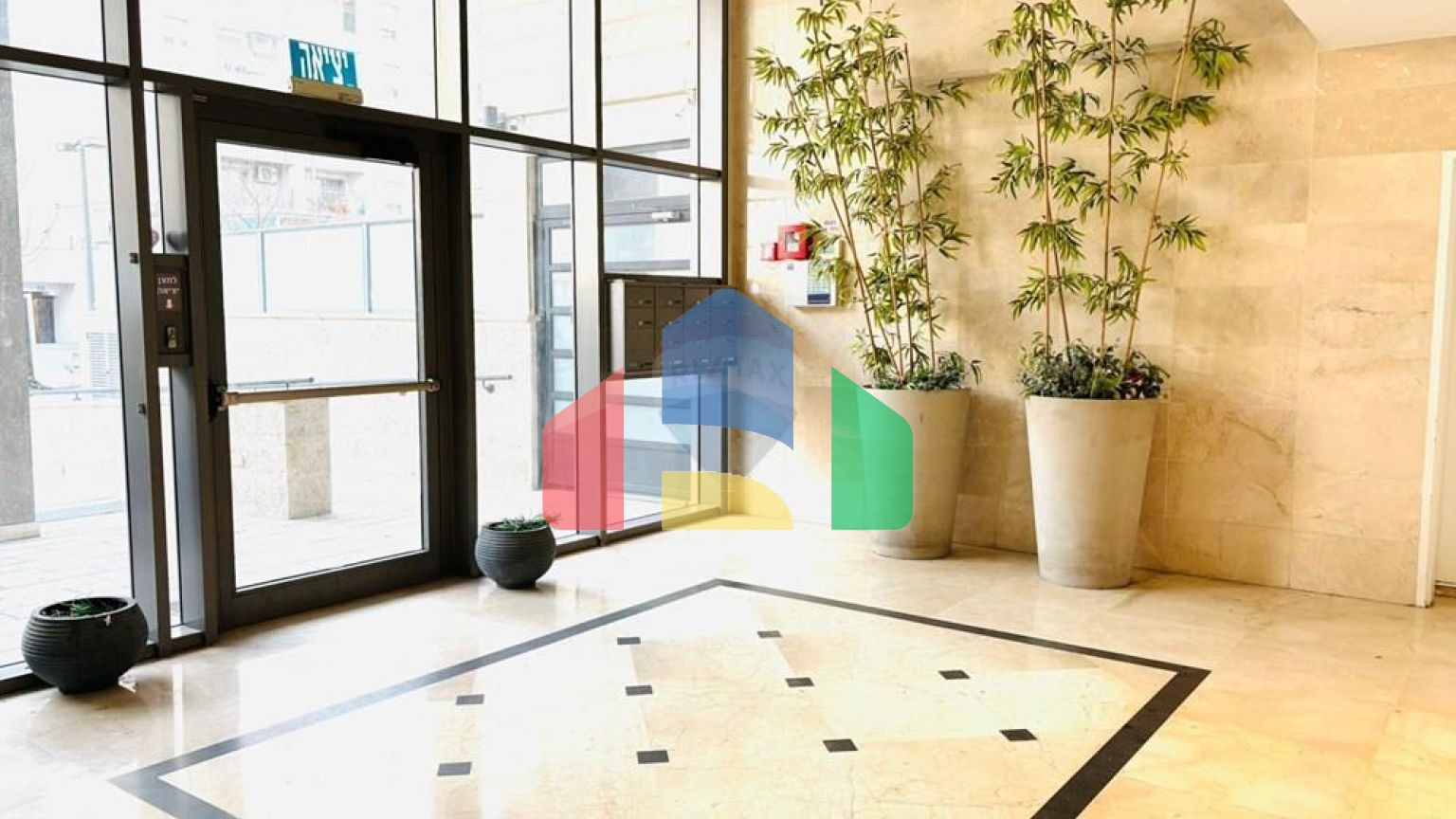 Residential - Condo/Apartment - Jerusalem, Israel - HE