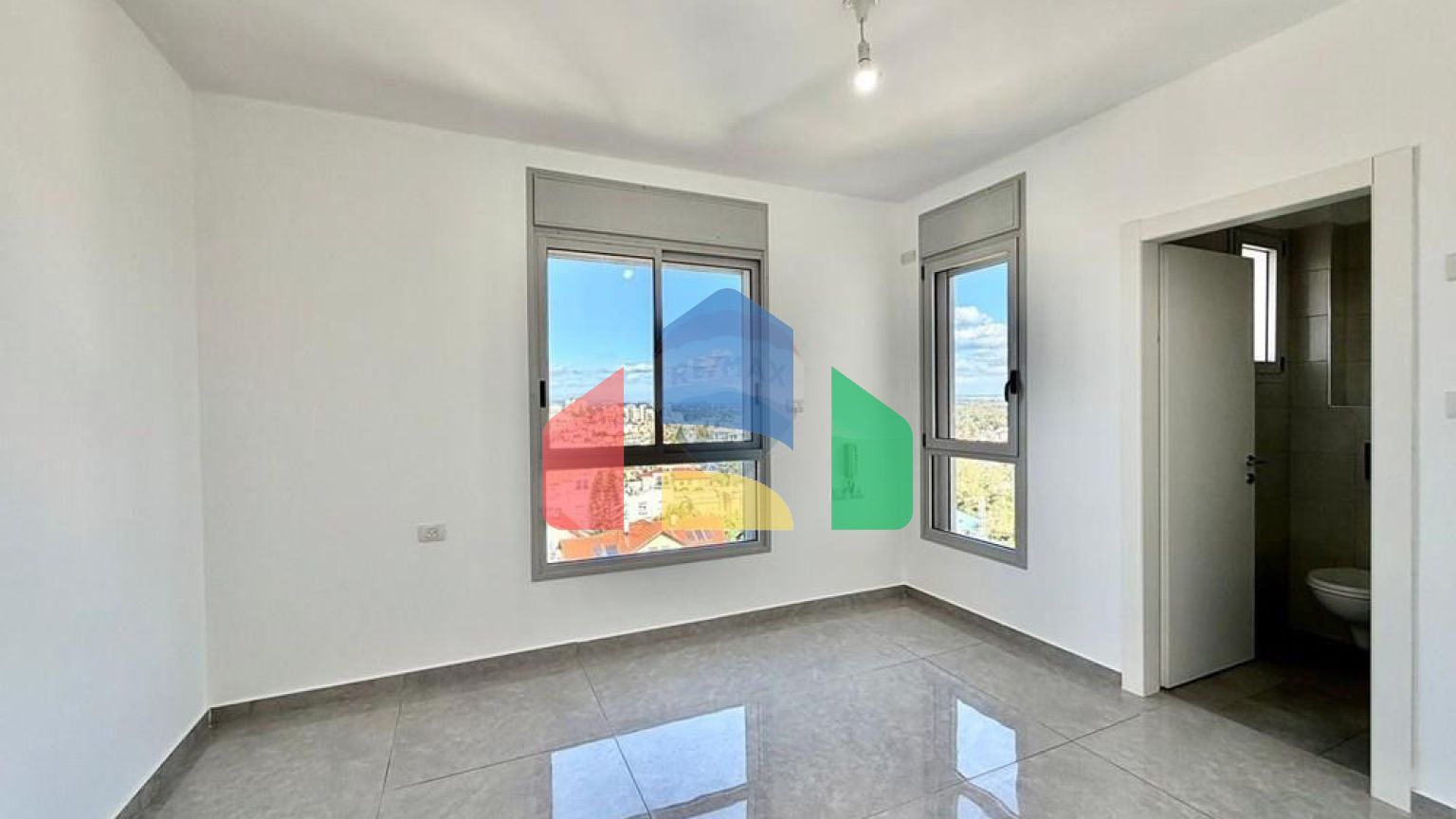 Residential - Condo/Apartment - Netanya, Israel - HE